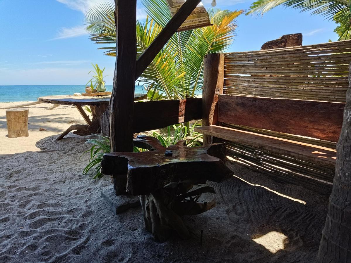 Bob Marley Beach Guachaca 外观 照片